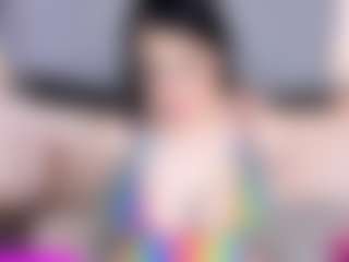 arriadna MILF webcam performer live streaming