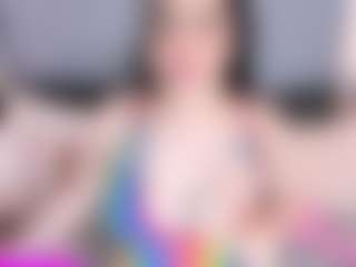 Live cam show with arriadna - Bedroom MILF on livesuperchat.net