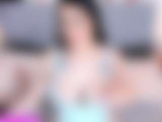 arriadna MILF webcam performer live streaming