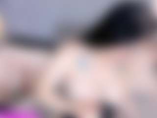Live cam show with arriadna - Spank Mature on Dolls Live