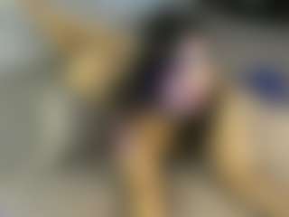 Live cam show with Ashlye Stone - Paula Baleta - BBW on friskycurves.com