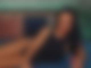 LindaMaia's Live Sex Cam Show
