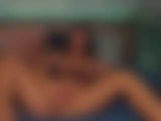 LindaMaia's Live Sex Cam Show