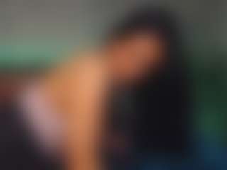 LindaMaia's Live Sex Cam Show