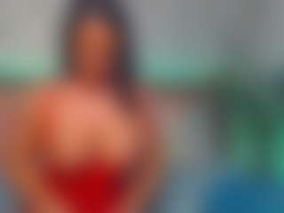 LindaMaia's Live Sex Cam Show