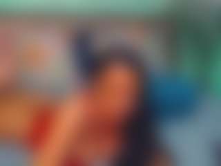 LindaMaia's Live Sex Cam Show