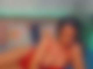 LindaMaia's Live Sex Cam Show