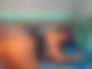 LindaMaia's Live Sex Cam Show