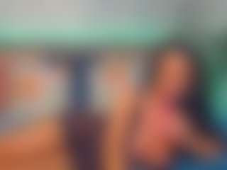 LindaMaia's Live Sex Cam Show