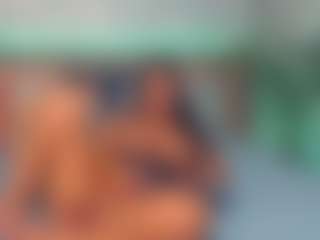 LindaMaia's Live Sex Cam Show