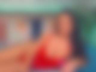LindaMaia's Live Sex Cam Show