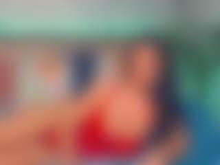 LindaMaia's Live Sex Cam Show