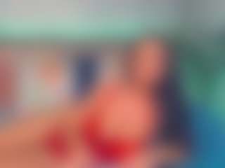 LindaMaia's Live Sex Cam Show