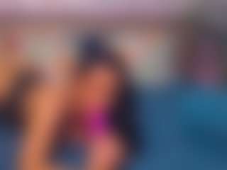 LindaMaia's Live Sex Cam Show