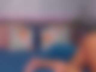 Live cam show with LindaMaia - BBW on Camsoda