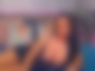 Live cam show with LindaMaia - Mature on Soda Cam