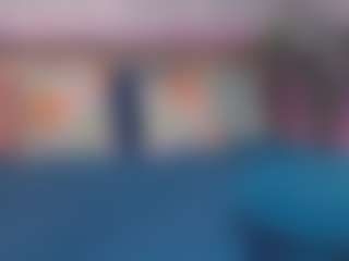 LindaMaia's Live Sex Cam Show