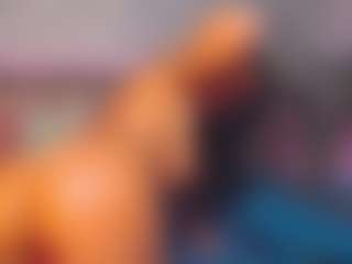 LindaMaia's Live Sex Cam Show