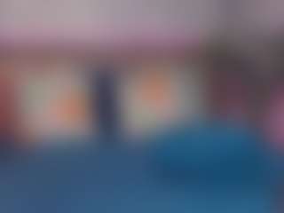 LindaMaia's Live Sex Cam Show