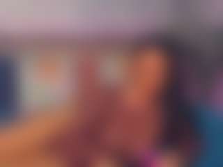 LindaMaia's Live Sex Cam Show