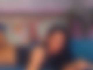 LindaMaia's Live Sex Cam Show