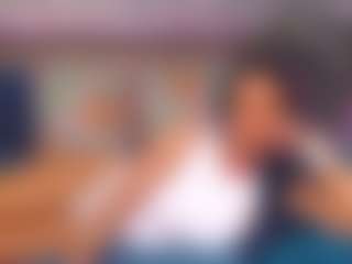 LindaMaia MILF webcam performer live streaming