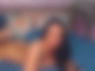 LindaMaia's Live Sex Cam Show