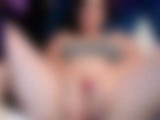 Live cam show with stelle - Bedroom MILF on https://playwithruby.com