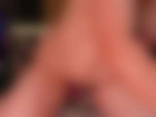 Live cam show with stelle - Striptease MILF on sexytreat.net