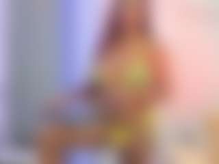 Live cam show with fíore santamaria - Squirt on CamwithHer
