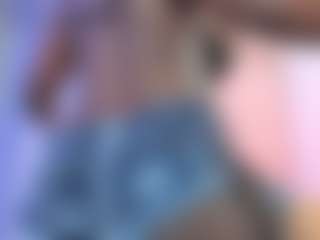 Live cam show with fíore santamaria - Shaved Pussy on SpankPalCams