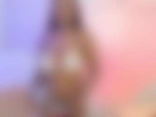 Live cam show with fíore santamaria - Ebony on Chatstar | colombia