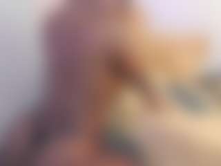 Live cam show with fíore santamaria - Ebony on Milfs Live | colombia