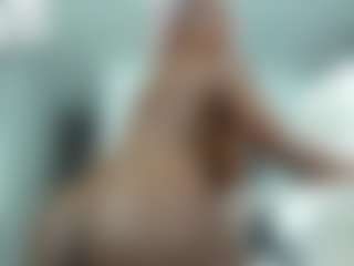 Live cam show with fíore santamaria - Black Young Adult on Latina Girls