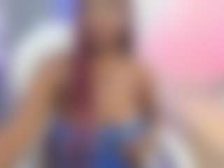 Live cam show with fíore santamaria - Fingers on Camsoda.co