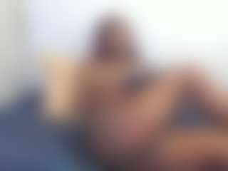 Live cam show with fíore santamaria - Black Amateur on nudelive.tv