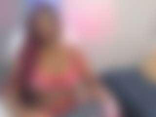 Live cam show with fíore santamaria - Brown Eyes Black on Camsoda