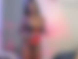 Live cam show with fíore santamaria - Squirt on CamwithHer