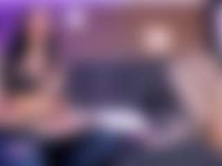 Live cam show with Megan Foxy - Green Eyes on Hubzter Live
