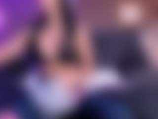 Live cam show with Megan Foxy - Muscle on Cam Slut