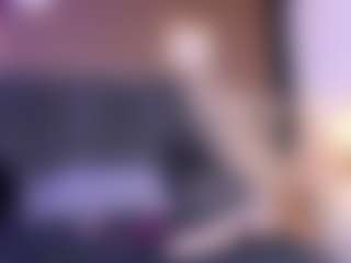 Live cam show with Megan Foxy - Full Nudity on xDating