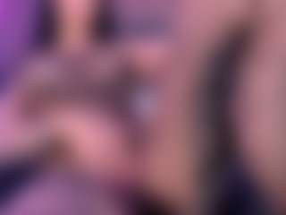 Live cam show with Megan Foxy - Eating Pussy on CamwithHer