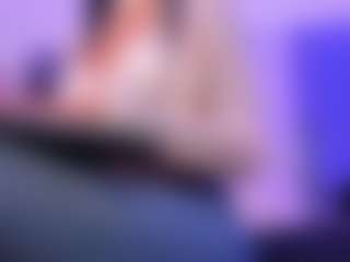 Live cam show with Megan Foxy - Striptease on madthumbs