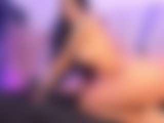 Live cam show with Megan Foxy - Flashing on CamwithHer