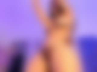Live cam show with Megan Foxy - Green Eyes on TeamSkeetLive