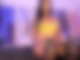 Live cam show with Megan Foxy - Flashing on Hubzter Live