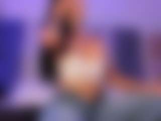 Live cam show with Megan Foxy - Eating Pussy on Dolls Live