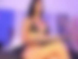 Live cam show with Megan Foxy - Twerk on sexylive.show