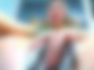Live cam show with MiaaSunnyy - Lush Blonde Hair on Camsoda