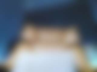 Live cam show with MiaaSunnyy - Oil on xxxlivecams.org